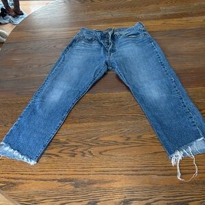 Levi's Women's Cropped Blue Jeans